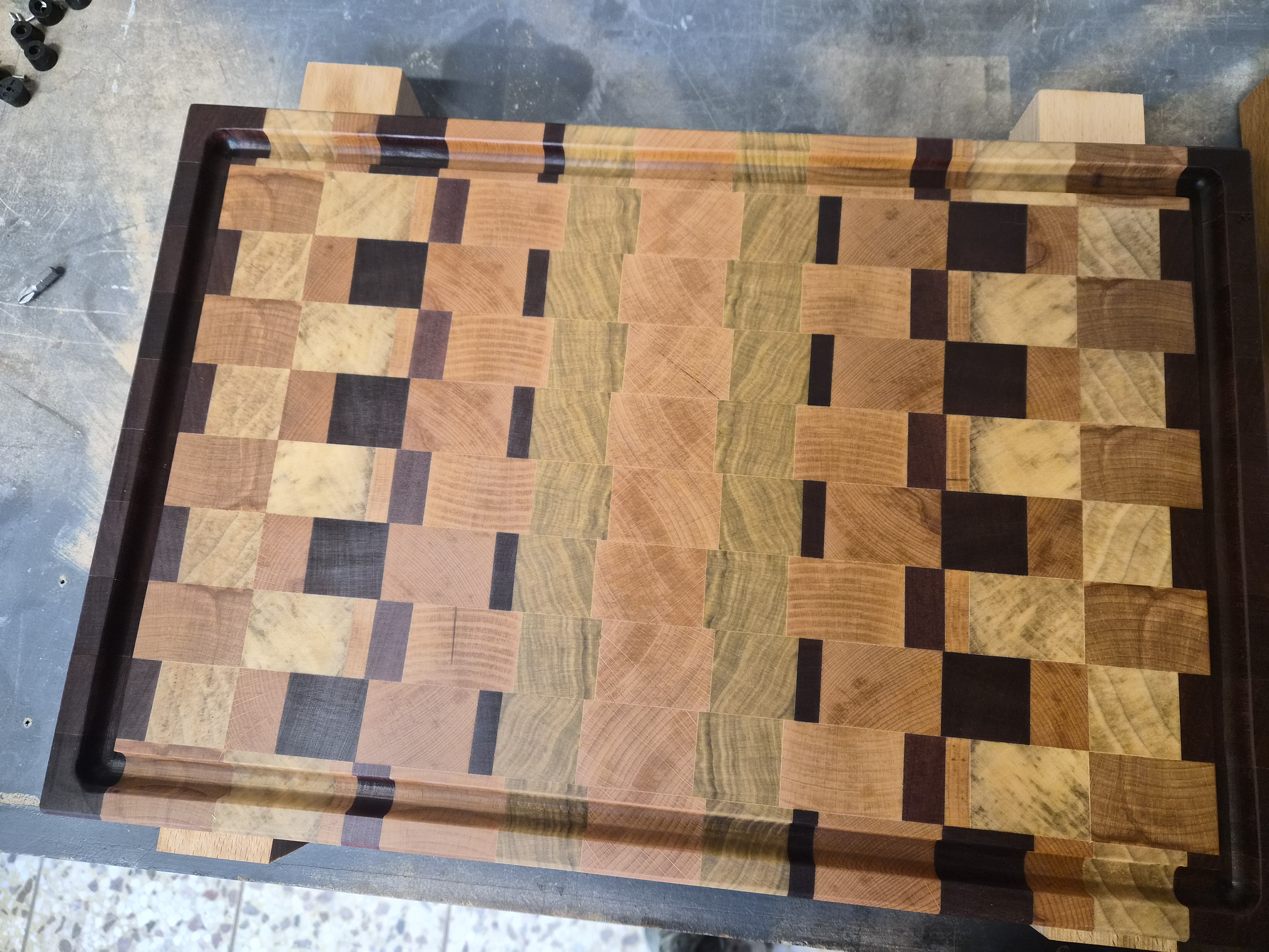 Handmade hardwood cutting board gallery photo 2 - Serendipity Woodcraft